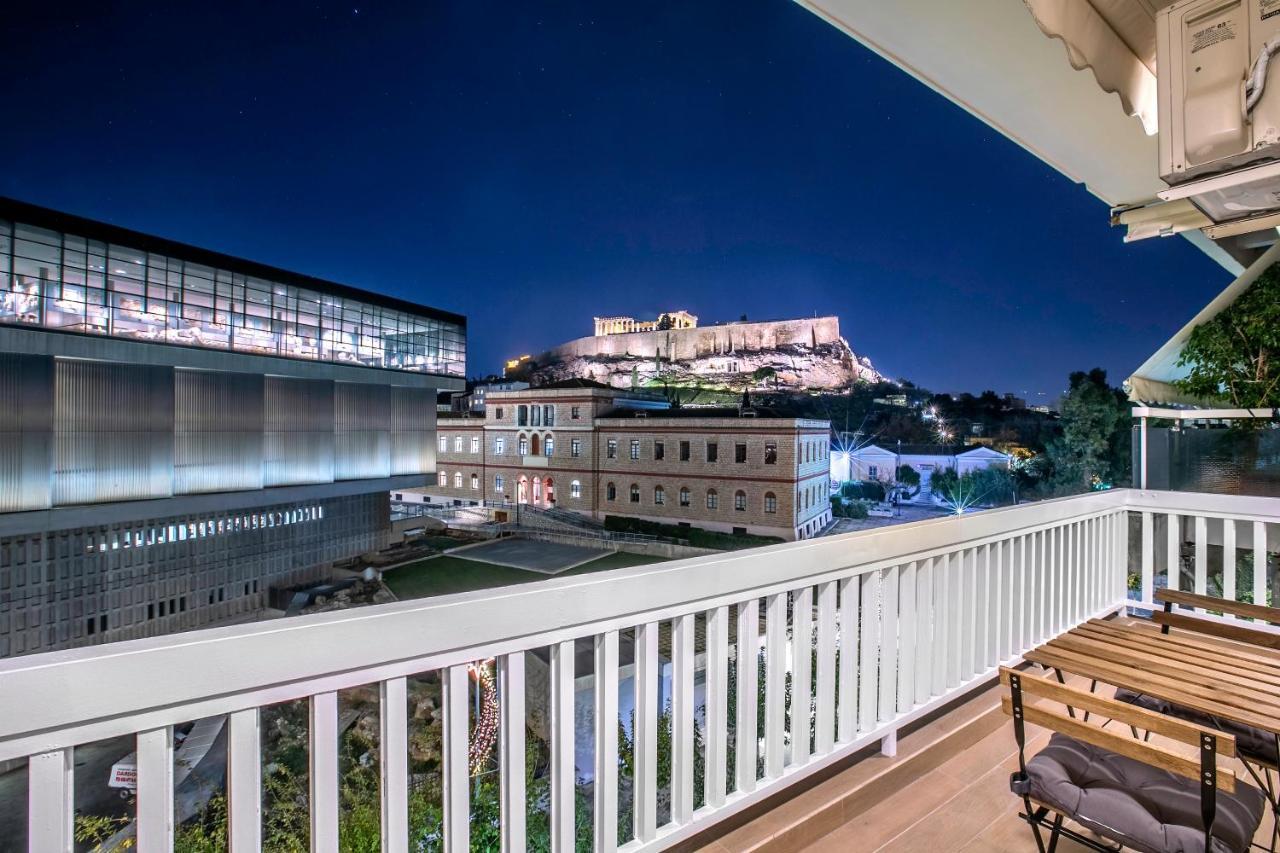 Modern Flat In The Grounds Of Acropolis Monuments -Armonia- Apartment Athena Bagian luar foto