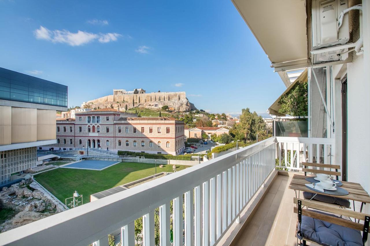 Modern Flat In The Grounds Of Acropolis Monuments -Armonia- Apartment Athena Bagian luar foto