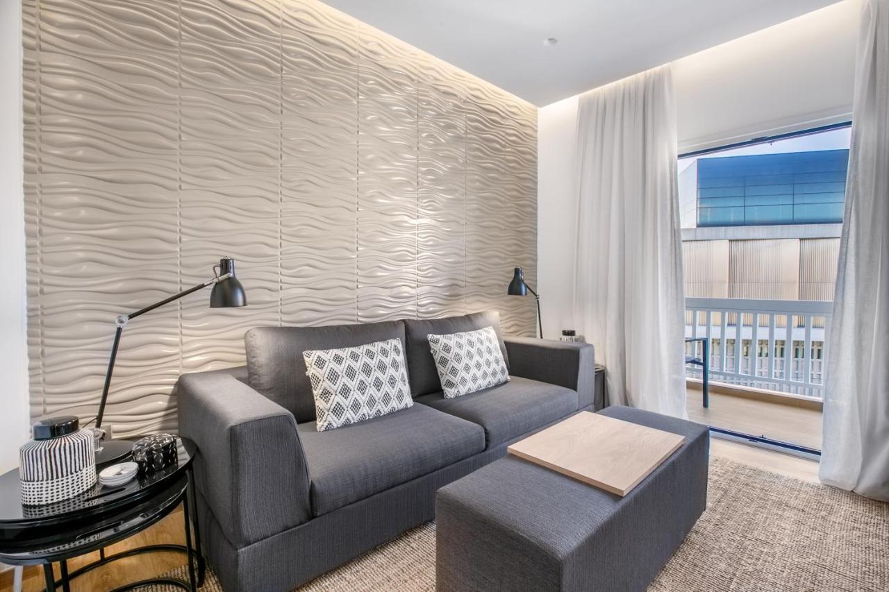 Modern Flat In The Grounds Of Acropolis Monuments -Armonia- Apartment Athena Bagian luar foto