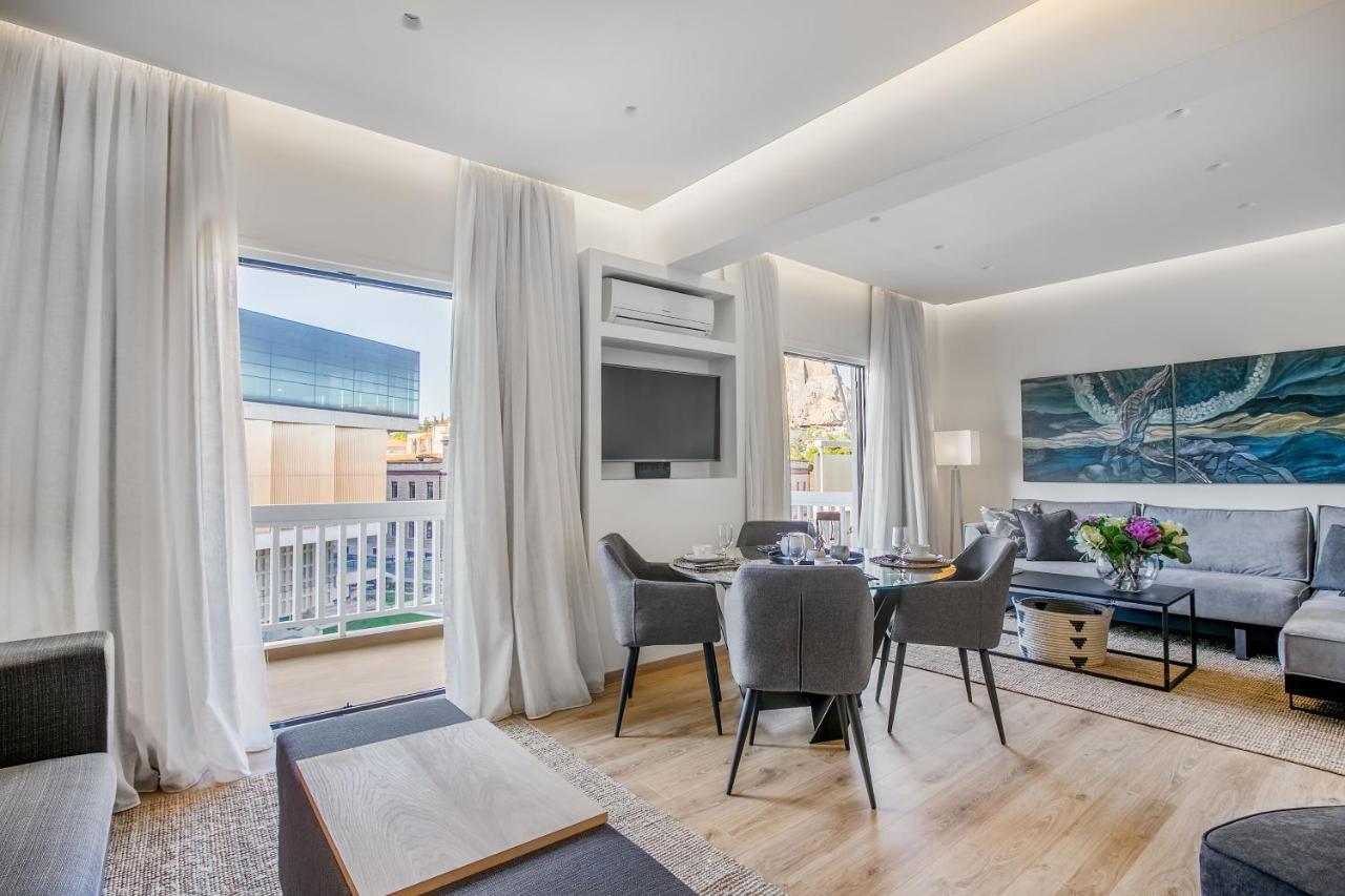 Modern Flat In The Grounds Of Acropolis Monuments -Armonia- Apartment Athena Bagian luar foto